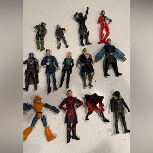 Action Figure Collection- 13 misc action figures